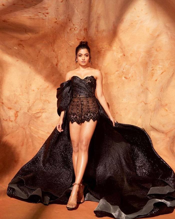 rashmika mandanna_teluguvox 1